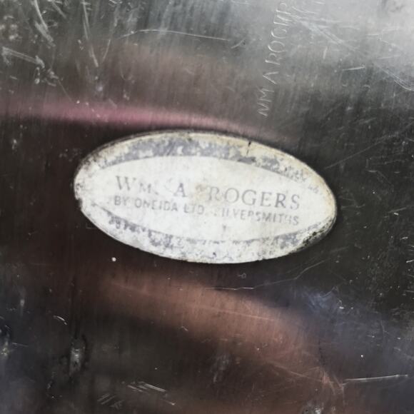 Vintage WMA. Rogers Oneida Silverplate Serving Dish/Tray/Platter. Ornate - Picture 3 of 6